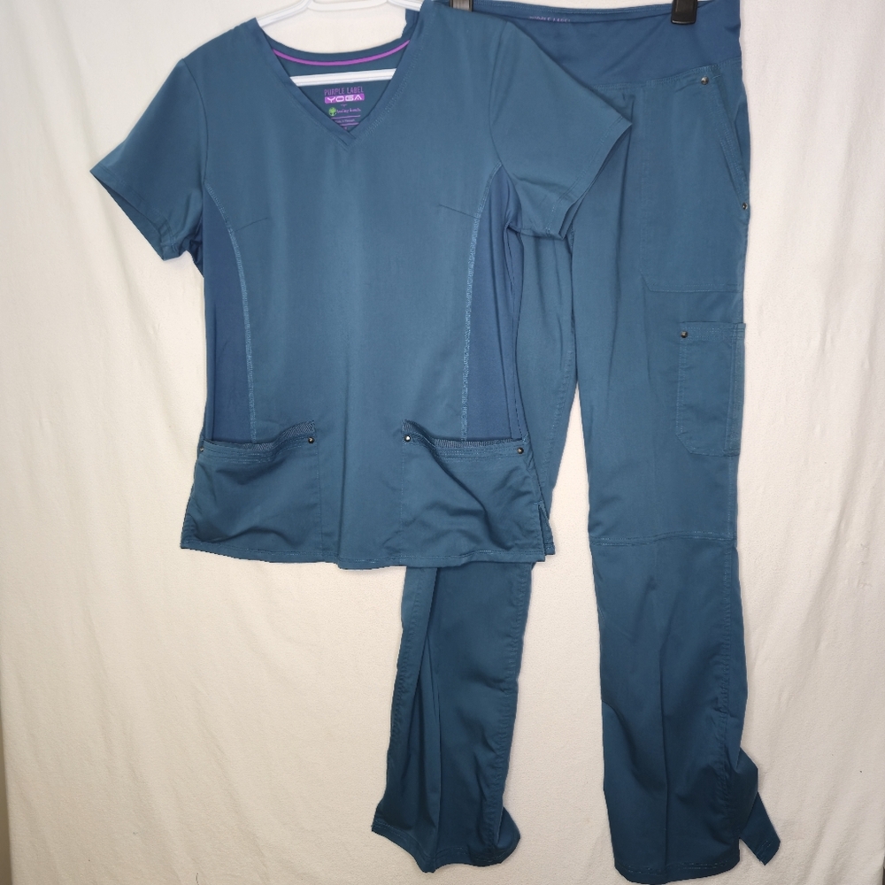 Healing Hands Purple Label Yoga Teal Scrub Top And Pants Size M And MT